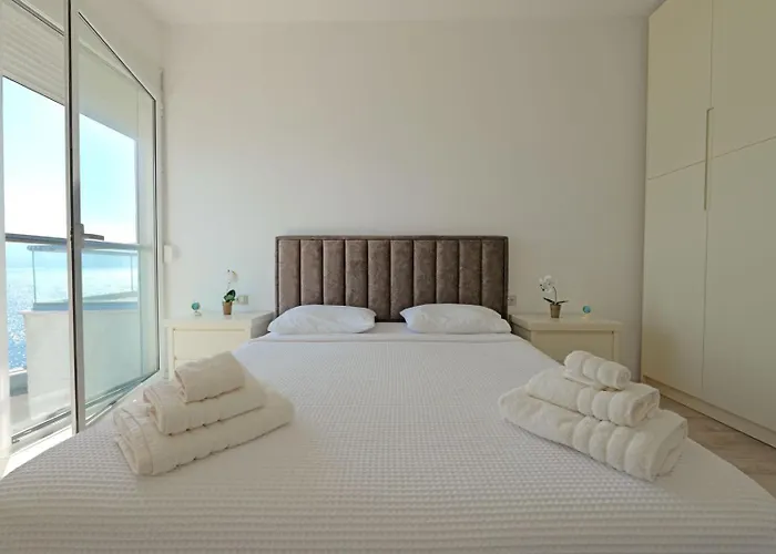 Pepper 40 Saints アパート Sarandë