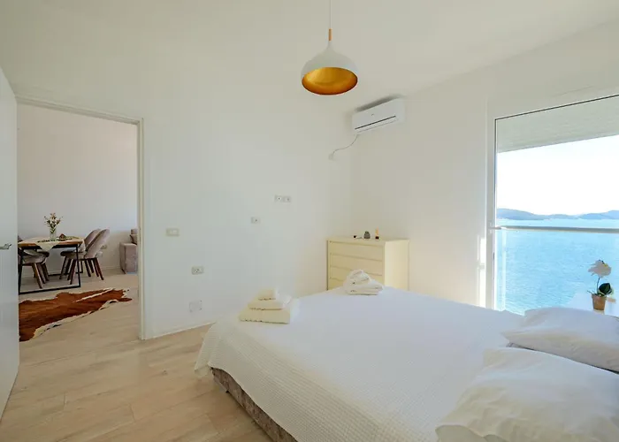 アパート Pepper 40 Saints Sarandë